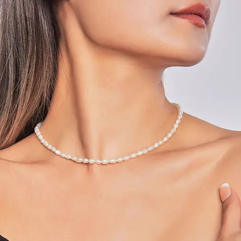 Collier perles riz fines 4,5-5,5mm
